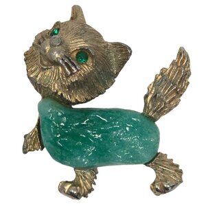 Vintage Cat Brooch Gold Tone Green Cabochon Rhinestone Eyes Animal Pin